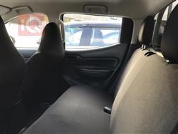 میتسوبیشی L200